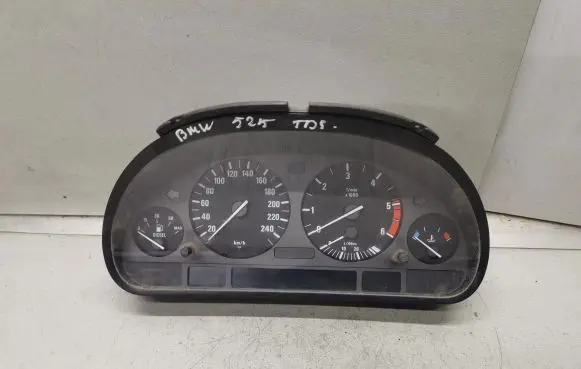 BMW 5 E39 Speedometer (instrument cluster) 62118370086 8370086 62118374336