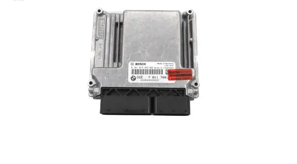 BMW 5 E60 E61 Engine control unit/module 7811700 13617811700 0281015043