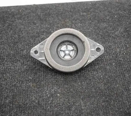 Toyota RAV 4 (XA40) Panel speaker 