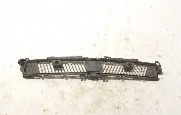 Renault 5 E-Tech Front bumper lower grill 622546102R