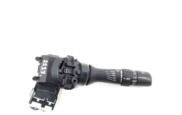 Toyota Auris 150 Wiper turn signal indicator stalk/switch 8465202410