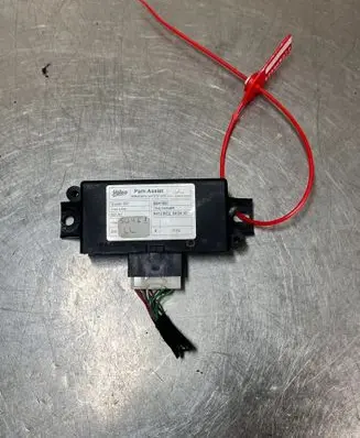 Renault Austral Trunk lid opening control unit 284L04858R