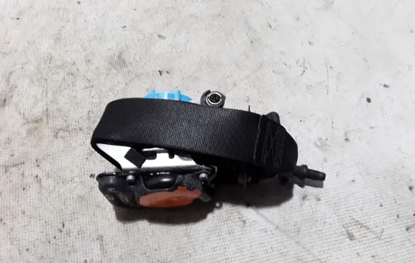 Mercedes-Benz CLA C117 X117 W117 Front seatbelt A17686002859C94