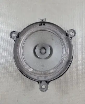 Mazda CX-5 II Front door speaker TK5466960