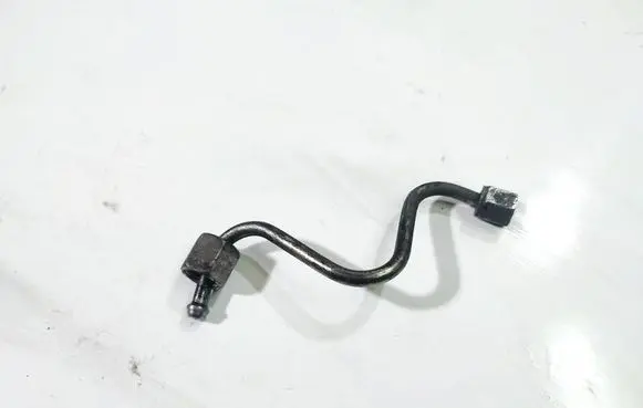 Opel Insignia A Fuel line pipe 