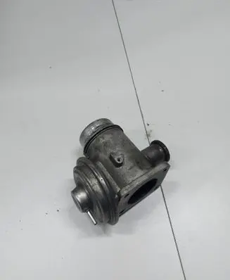 BMW 3 E46 EGR valve