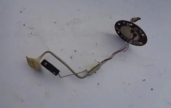 Fuel level sensor