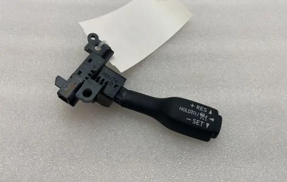 Lexus RX 450H Cruise control stalk 18A174