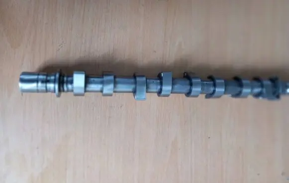 Renault Laguna III Camshaft xxxx
