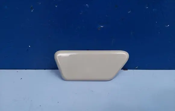 Mitsubishi Outlander Front tow hook cap/cover 8264A192HA