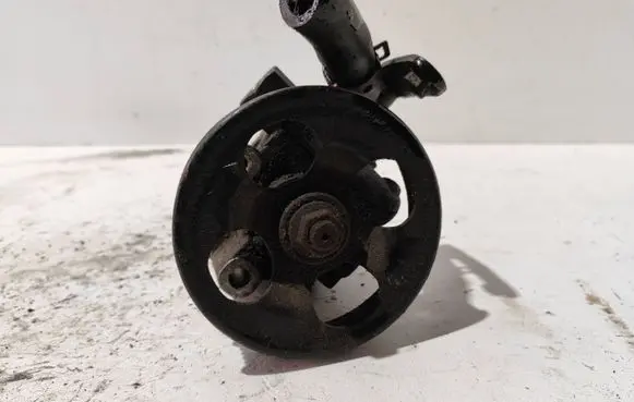 Subaru Legacy Power steering pump 005046 1718D