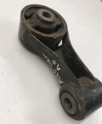 Toyota Aygo AB10 Engine mount bracket 8200042454