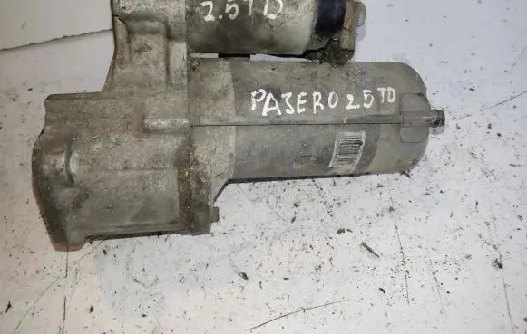 Mitsubishi Pajero Starter motor M2T60171 NBS0708