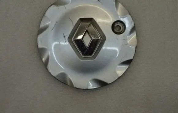 Renault Megane II R13 wheel hub/cap/trim 