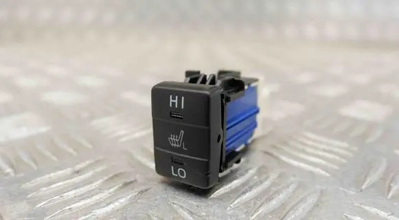 Toyota Prius (XW50) Seat heating switch 8475147090 8475147060