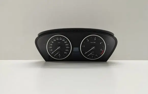 BMW 5 E60 E61 Speedometer (instrument cluster) 9194889 62109194889