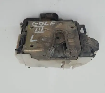 Volkswagen Golf III Front door lock 1H0862153 846701