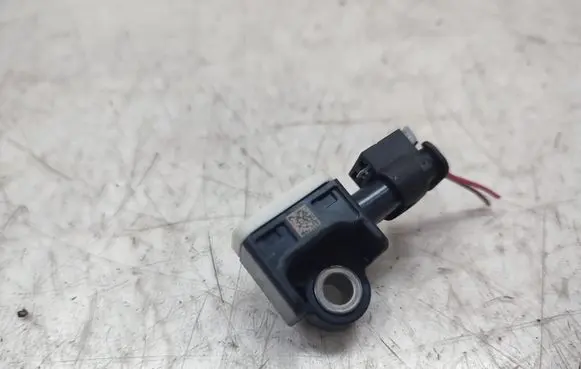 Mercedes-Benz ML W166 Airbag deployment crash/impact sensor A1668210151