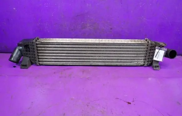 Ford Focus C-MAX Intercooler radiator