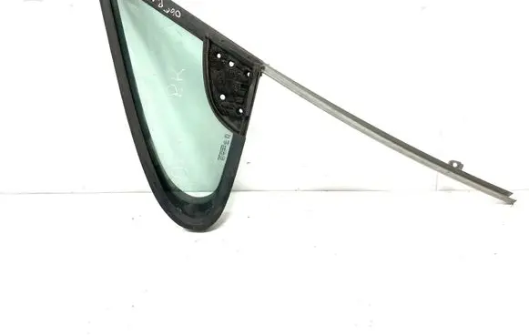Peugeot 307 Front door vent window glass four-door DOT24M68AS2 43R00048