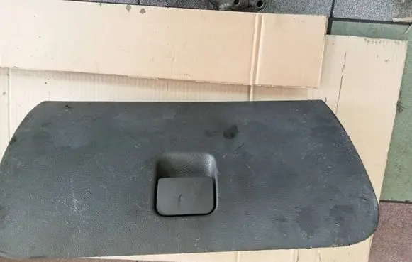 Chevrolet Lanos Glove box 96232329