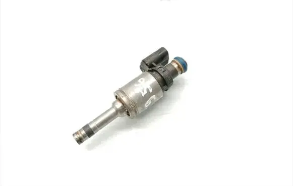 Ford Focus Fuel injector J1BG-9F593-AA
