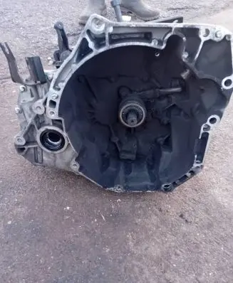 Nissan Micra Manual 5 speed gearbox JHQXH5