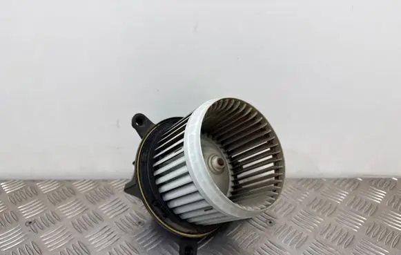 Alfa Romeo Giulia Heater fan/blower 5W0431000E