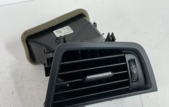 BMW 5 F10 F11 Dashboard side air vent grill/cover trim F5916688809