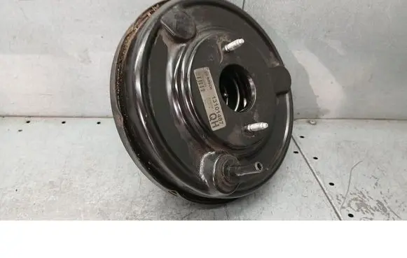 Opel Corsa C Brake booster 13101487QH