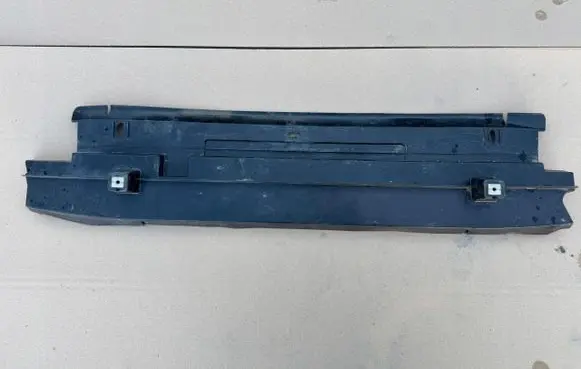 Toyota RAV 4 (XA50) Radiator trim 16592-25030