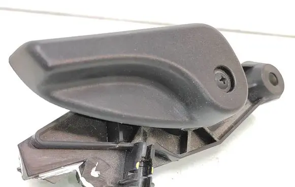 BMW X5 E70 Engine bonnet (hood) release handle 71485211 7148523