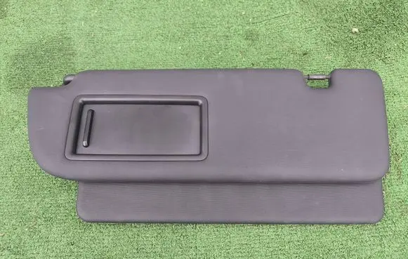 Volkswagen Touareg III Sun visor 760857551M