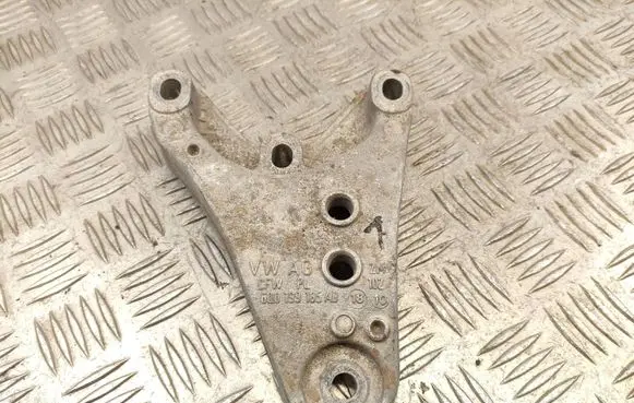 Volkswagen Polo V 6R Engine mounting bracket 6Q0199135AB