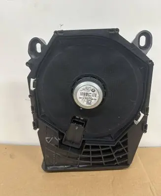BMW X1 E84 Subwoofer speaker 9204786