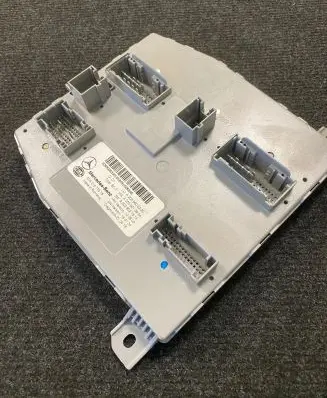 Mercedes-Benz C W205 Comfort/convenience module A2059006330