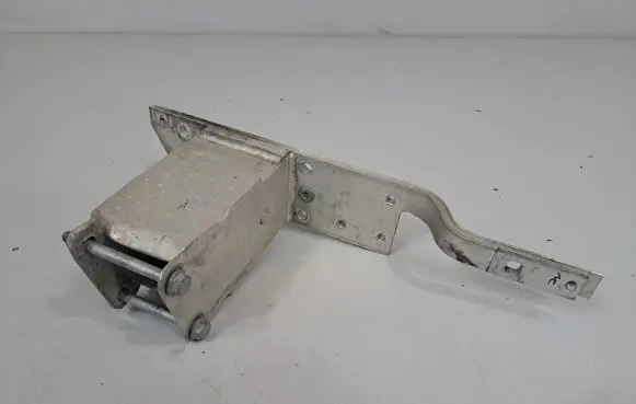 BMW X5 F15 Front bumper mounting bracket 7325323