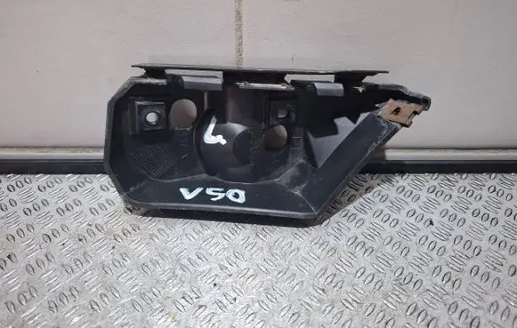 Volvo V50 Front bumper mounting bracket 30655874