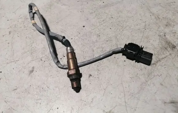 Audi A4 S4 B8 8K Lambda probe sensor 03L906262 0281004191
