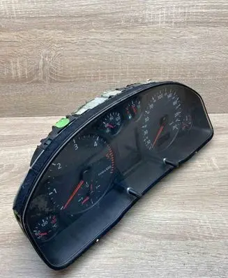 Audi A6 S6 C5 4B Speedometer (instrument cluster) 4B0919880G 110008890 001