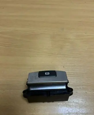 Land Rover Range Rover Sport L494 Hand parking brake switch CPLA2B623 D7668