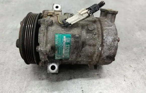 Opel Zafira B Air conditioning (A/C) compressor (pump)