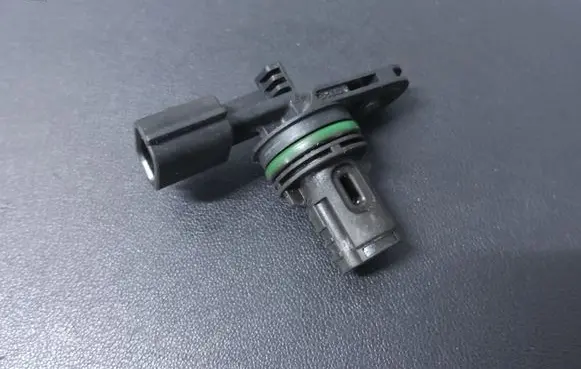 Nissan Pulsar Camshaft position sensor 237312832R