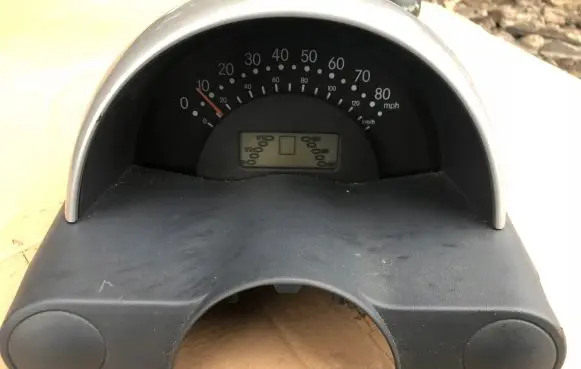 Smart ForTwo I Speedometer (instrument cluster) 110008872015