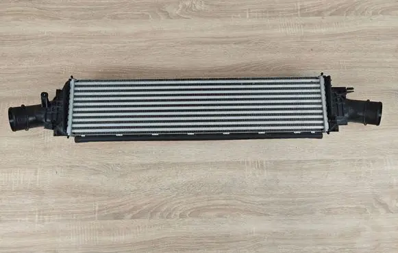 Audi A7 S7 4G Intercooler radiator 4G0145805L