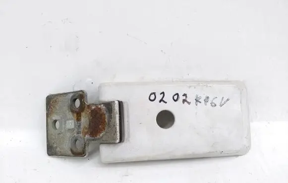 Mercedes-Benz Sprinter W901 W902 W903 W904 Loading door upper hinge 9017400737
