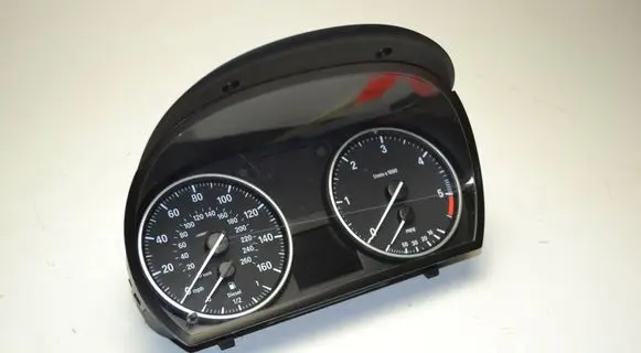 Speedometer (instrument cluster)