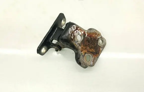 Land Rover Freelander Front door upper hinge 