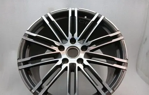 Porsche 911 991 R18 alloy rim 99136216607