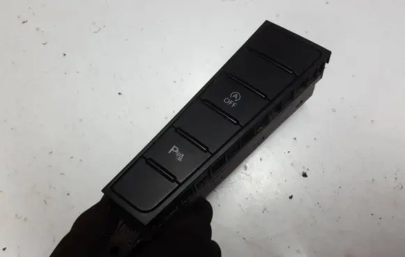 Volkswagen PASSAT B7 Parking (PDC) sensor switch 3AB927238KXAUTOPX 3AB927238K